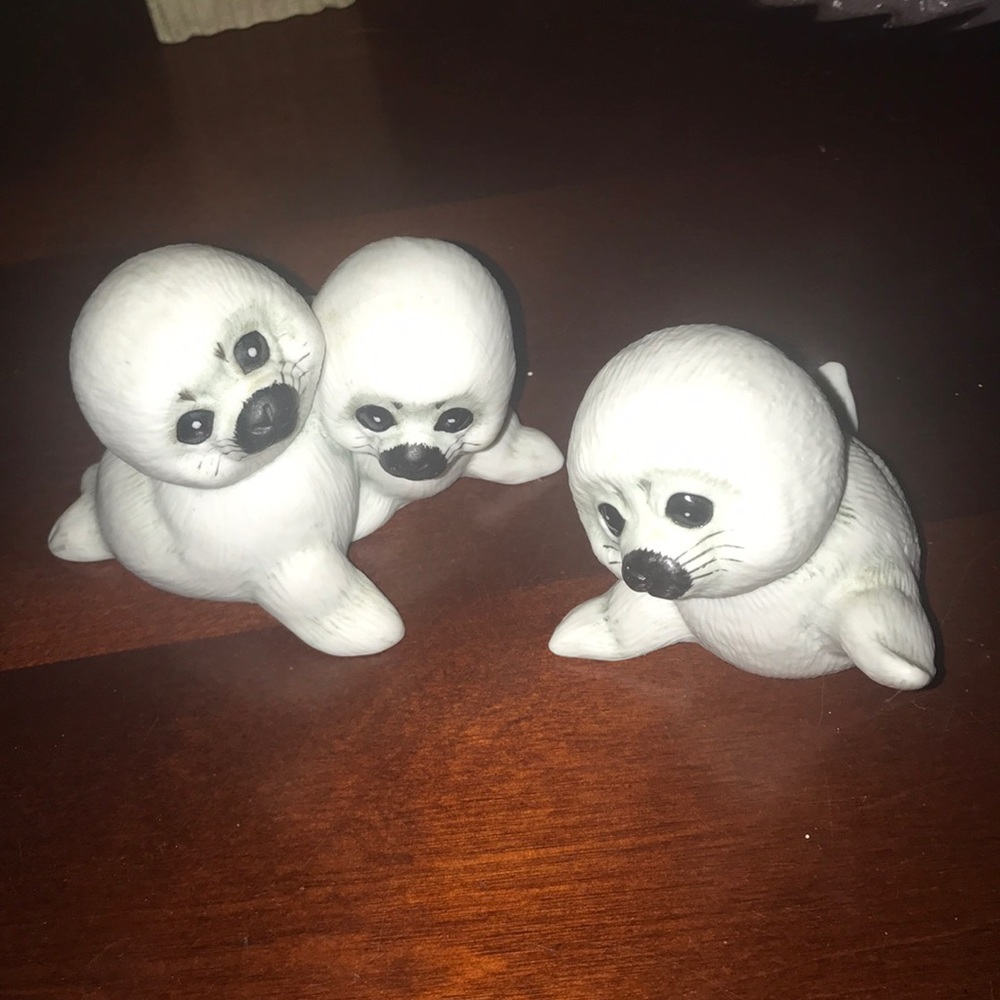 🎉HP🎉 Seal Young‘uns Figurines